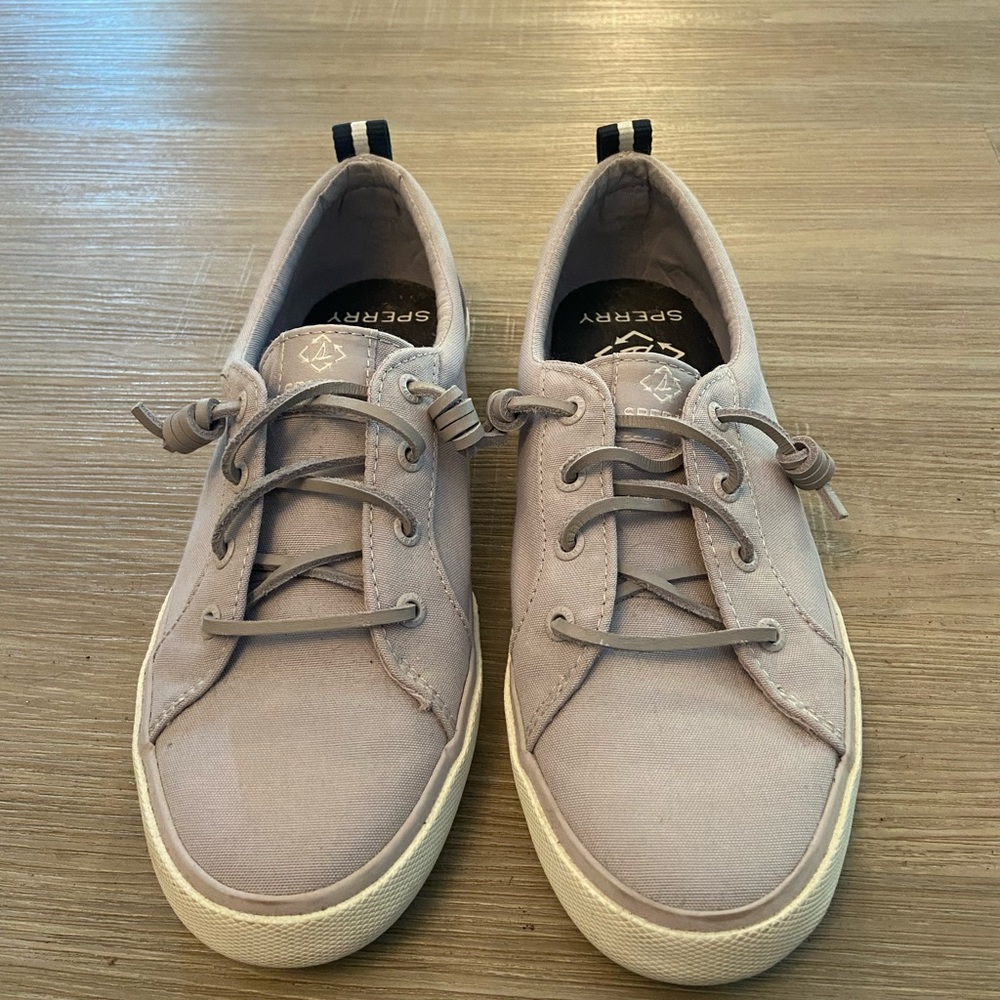 Sperry Lavender Lace Up Tennis Shoes Size 7.5
